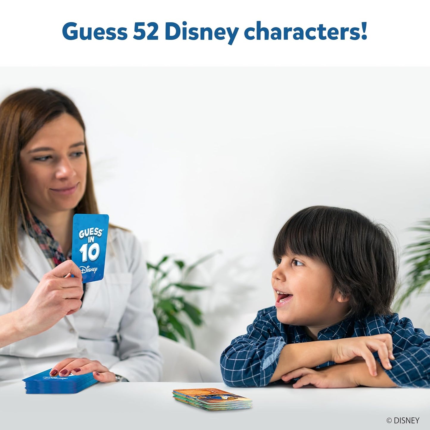 Skillmatics Guess in 10 Disney, Card Game for Girls, Boys, Kids, Teens, Adults, Who Love Cinderella, Mickey Mouse, Moana, Gifts for Ages 6-99 YRS