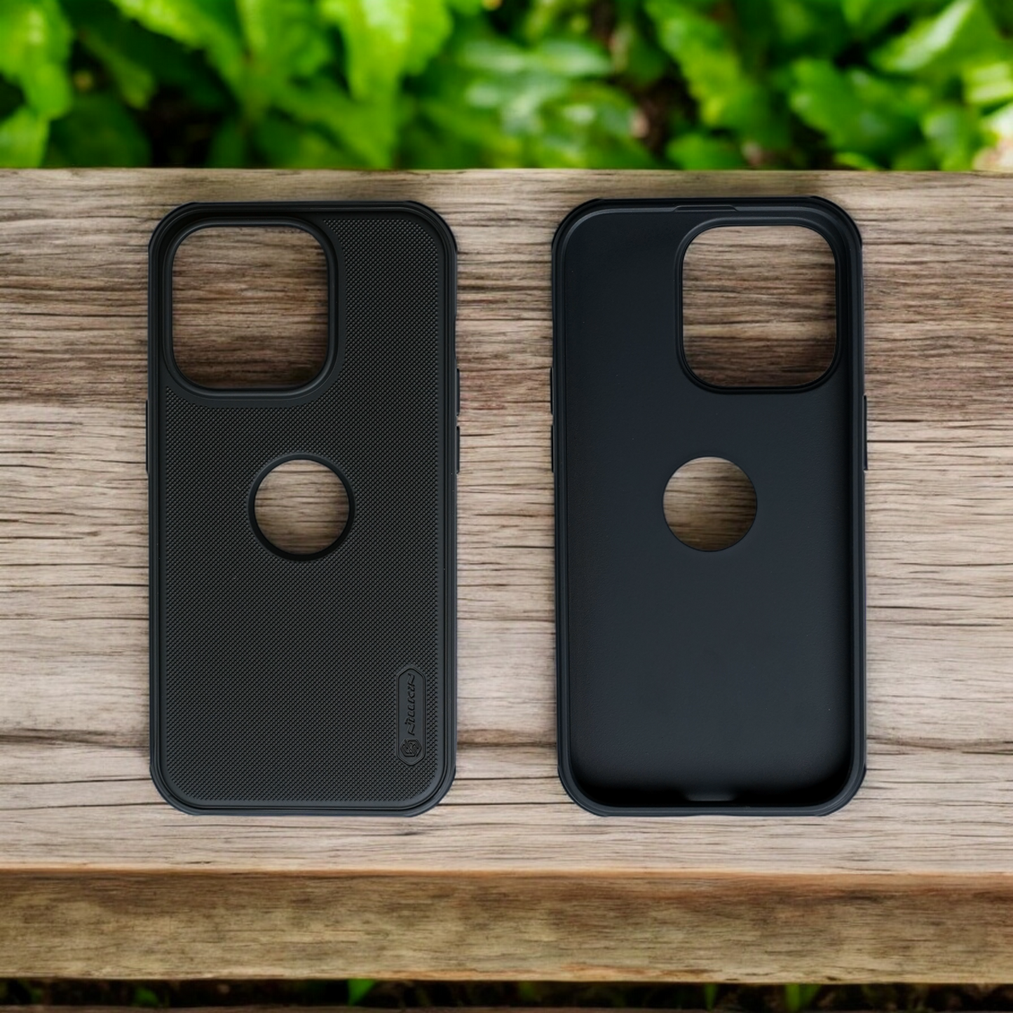 Nilkin iPhone 14 Pro Max Case | Super Frosted Shield Pro