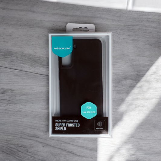 Nilkin Samsung S21 FE 5G Case | Super Frosted Shield Pro