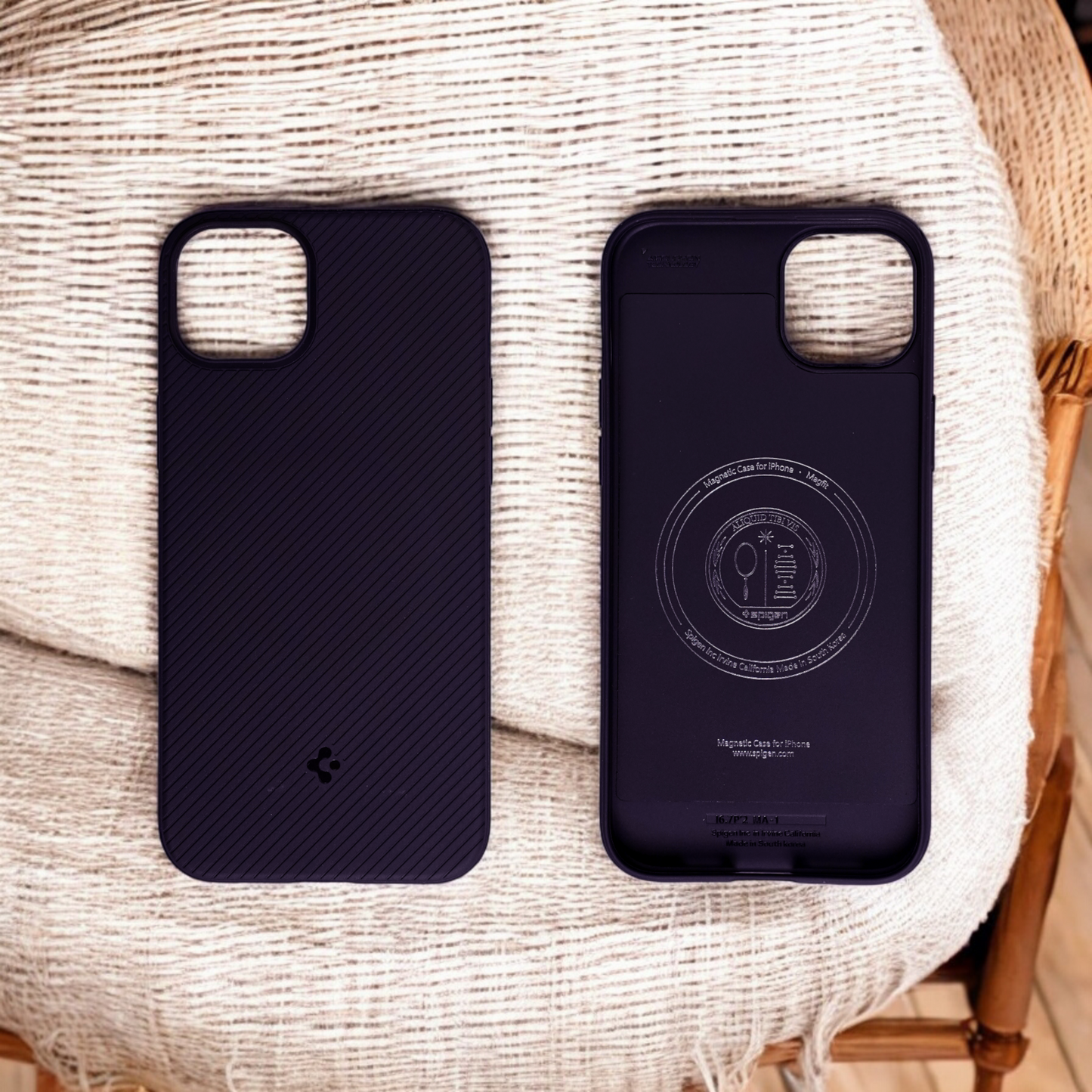 Spigen iPhone 13 Pro | Mag Armor Case | Dark Violet