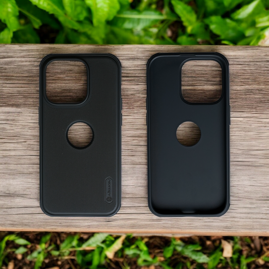 Nilkin iPhone 15 Pro Max | Black | Super Frosted Shield Pro