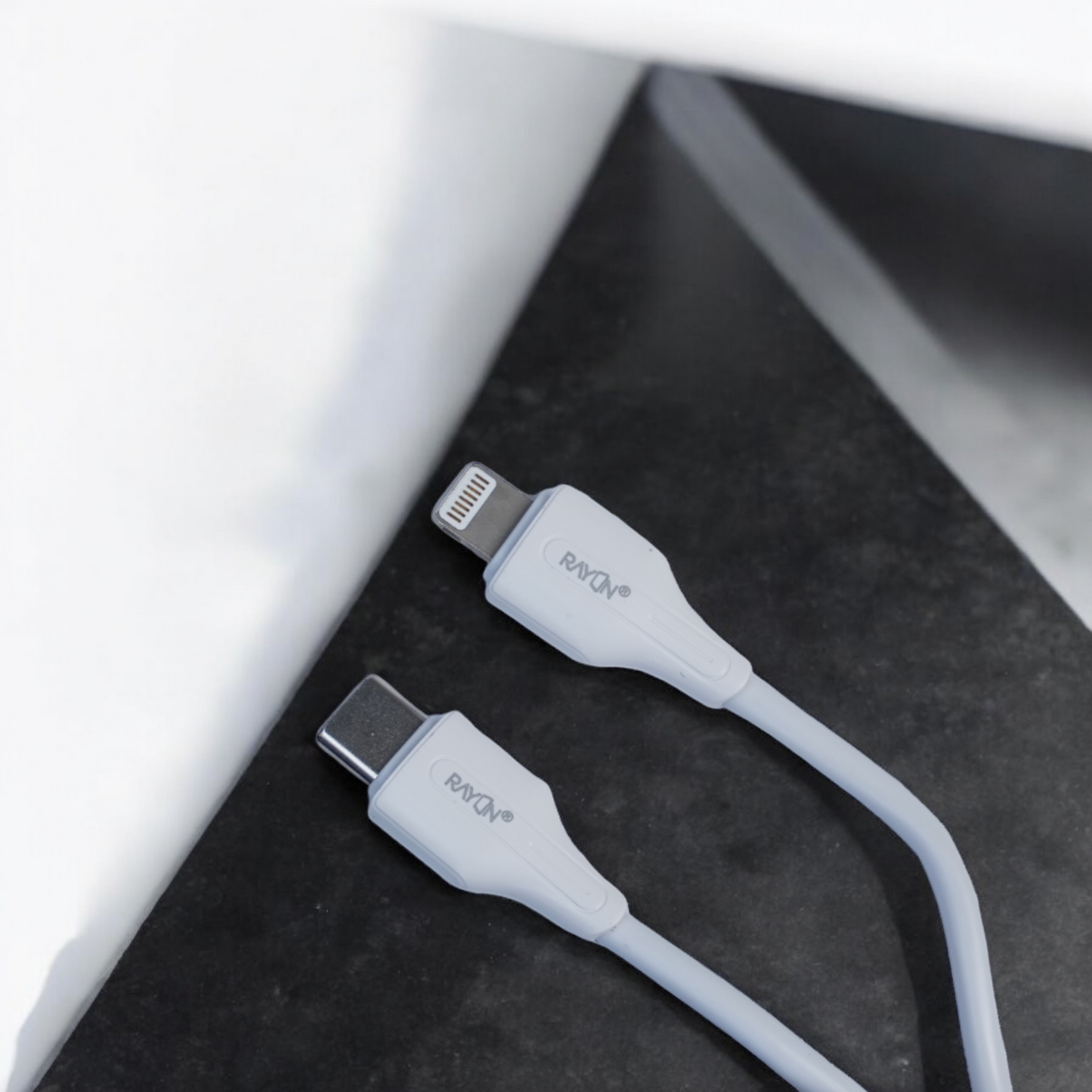 RAYON USB-C to Lightning | Super Charge and Sync