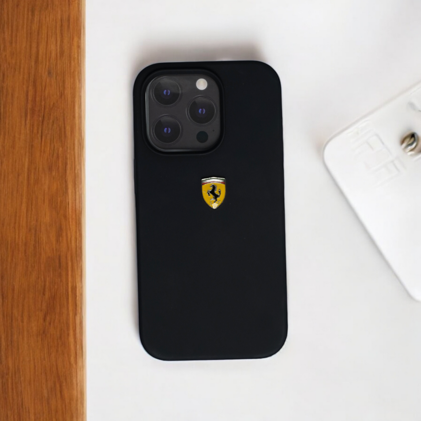 SCUDERIA FERRARI | Iphone 14 Pro | Black Case with Ferrari Logo