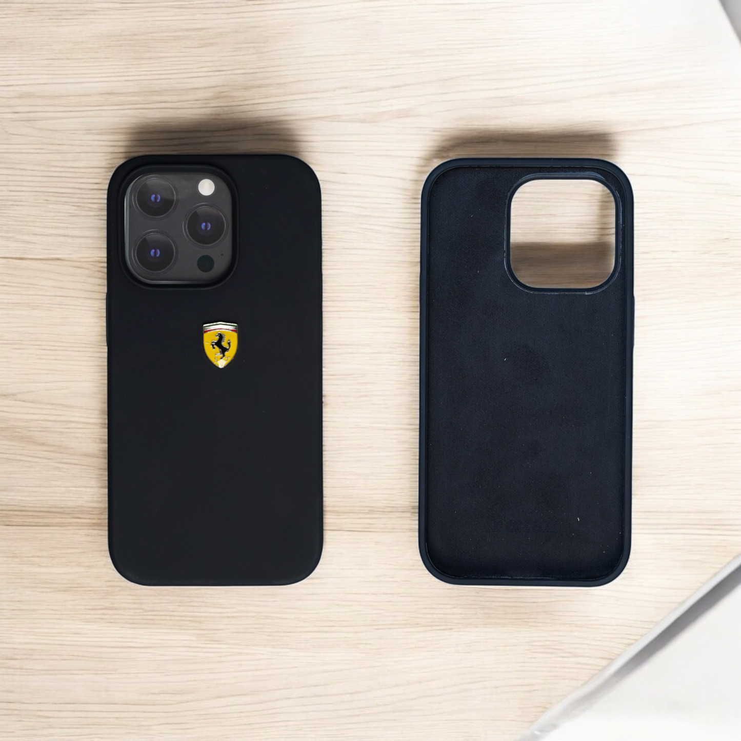 SCUDERIA FERRARI | Iphone 14 Pro | Black Case with Ferrari Logo